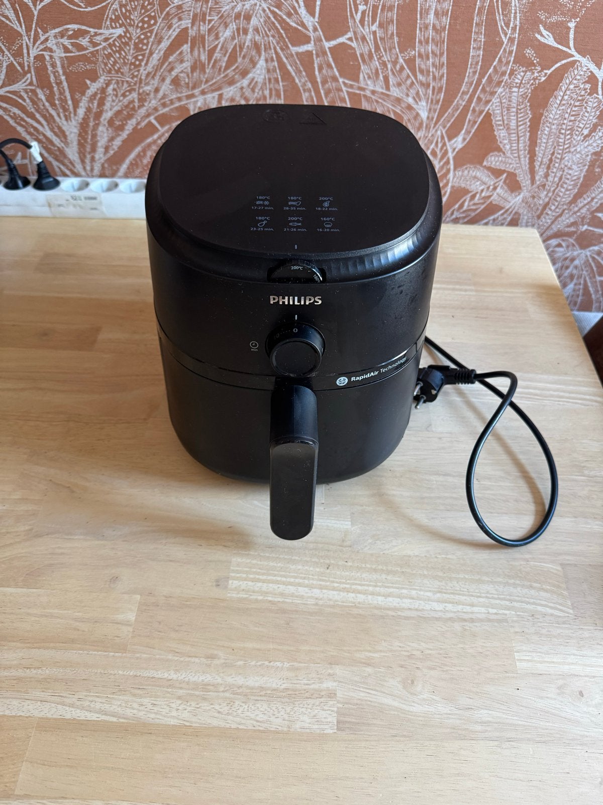 Philips Airfryer NA110 - Ouder model, werkt nog top!, Ophalen of Verzenden, Gebruikt, Airfryer, 1000 t/m 1499 gram
