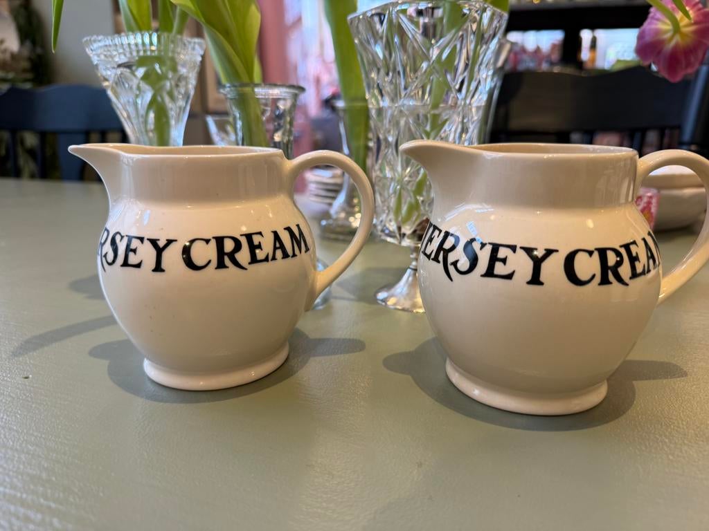 Emma Bridgewater, kannetjes ppst, Ophalen of Verzenden, Zo goed als nieuw, Overige stijlen, Kop(pen) en/of Schotel(s)