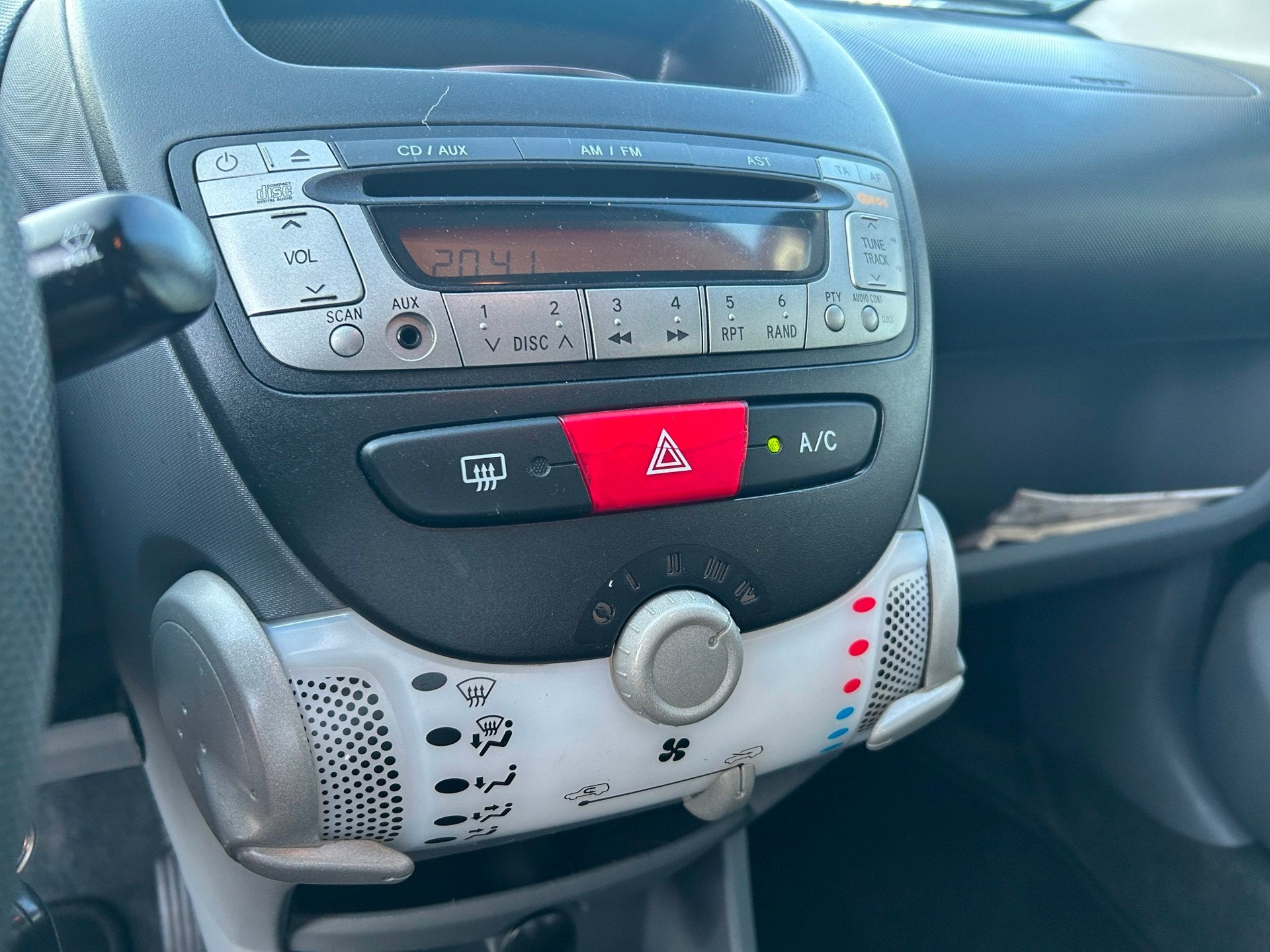 Peugeot 107 1.0-12V XS Airco|Elektrisch pak|Elektrisch pakke, Voorwielaandrijving, Stof, Gebruikt, 4 stoelen