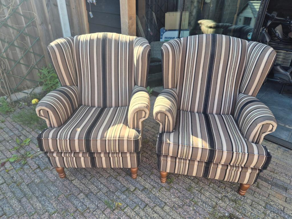 Twee gestreepte fauteuils, zo goed als nieuw, Ophalen, 75 tot 100 cm, Zo goed als nieuw, 75 tot 100 cm