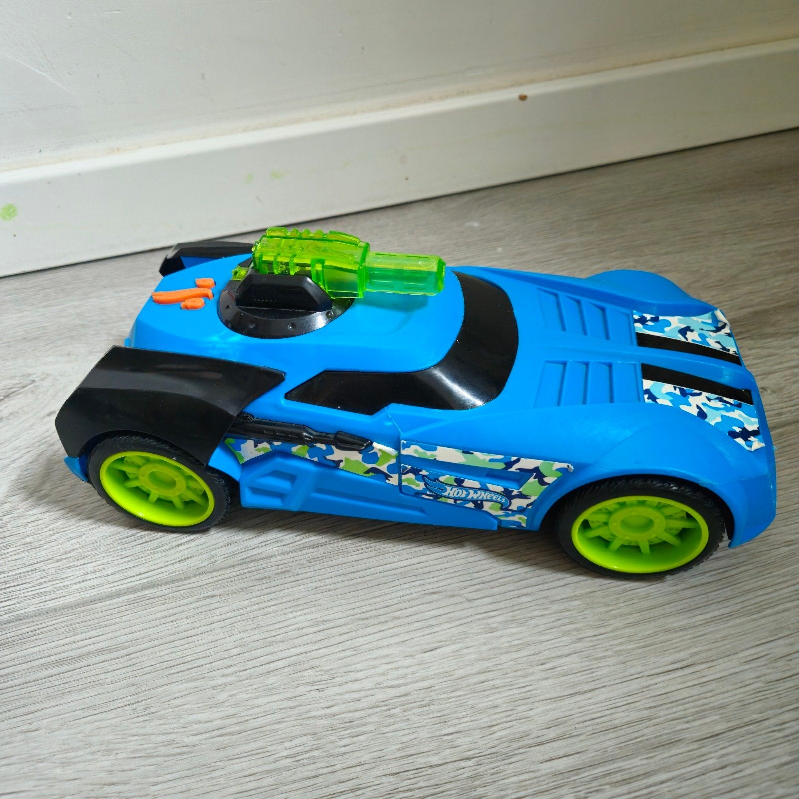 Kastopruiming: Hot Wheels RC auto, Ophalen of Verzenden