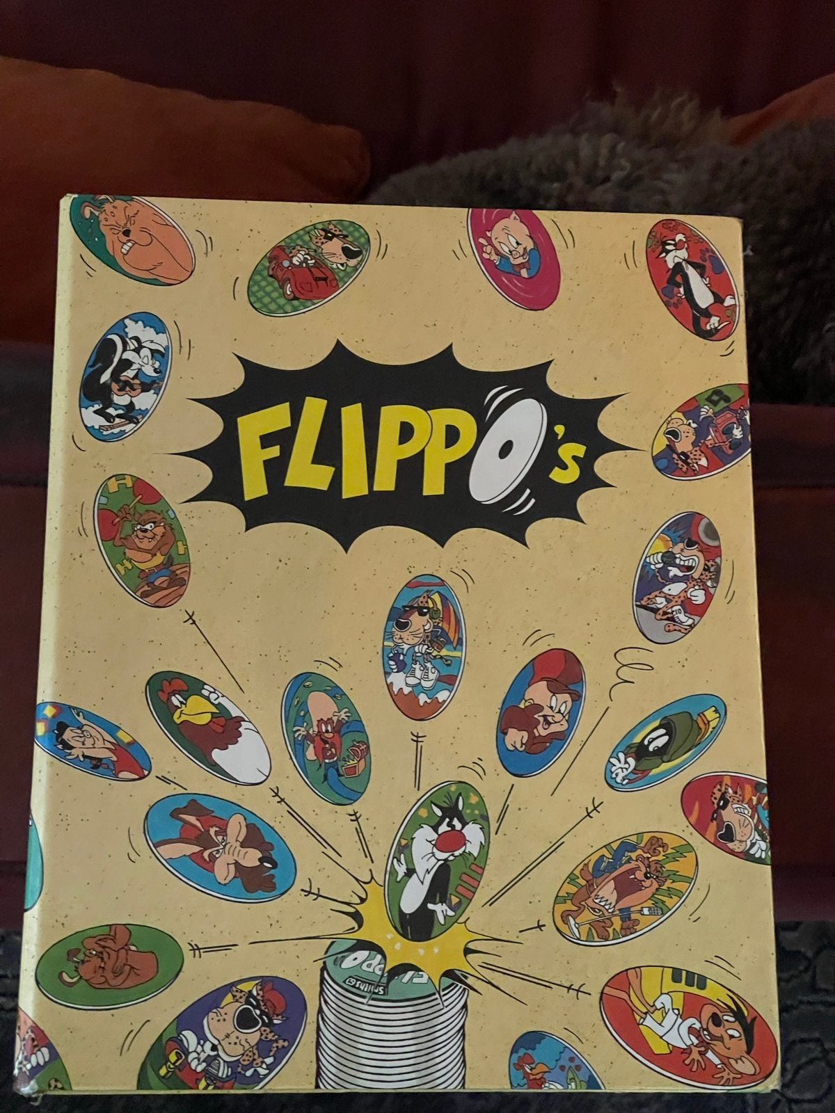 Grote verzameling Flippo's in map - Looney Tunes & meer, Verzamelen, Ophalen of Verzenden, Looney Tunes, Verzameling, Met verzamelmap(pen)