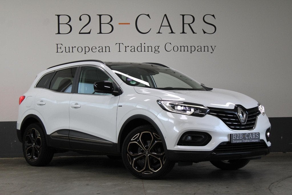 Renault Kadjar 1.3 TCe Black Edition | Panorama | Trekhaak |, Auto's, Renault, Voorwielaandrijving, Euro 6, 4 cilinders, Alcantara