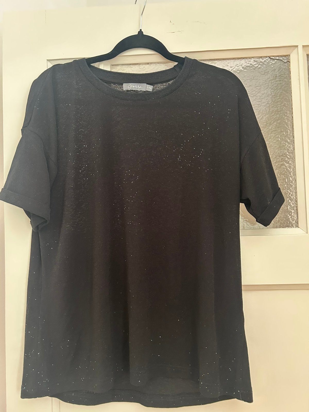 Mooie Geisha top zwart met subtiele glitter maat L, Ophalen of Verzenden, Zo goed als nieuw, Zwart, Korte mouw