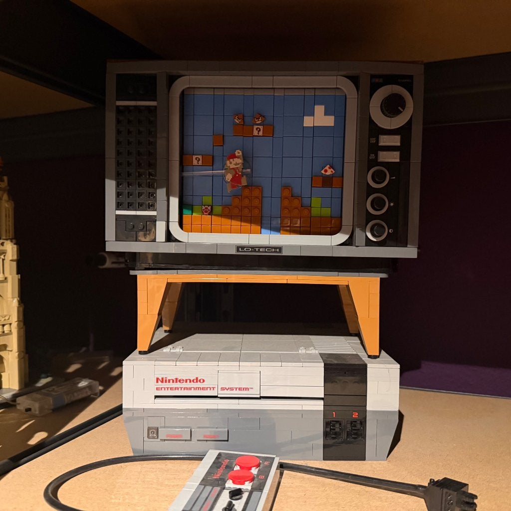 Lego Nintendo entertainment system 71374, Kinderen en Baby's, Speelgoed | Duplo en Lego, Ophalen of Verzenden, Zo goed als nieuw