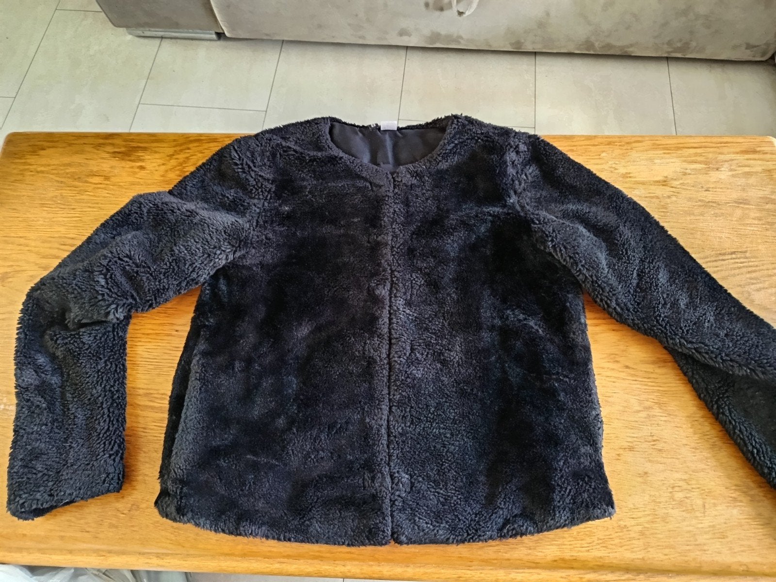 Zwarte nepbontjas maat XS van Divided by H&M, Divided by H&M, Zwart, Ophalen of Verzenden, Zo goed als nieuw