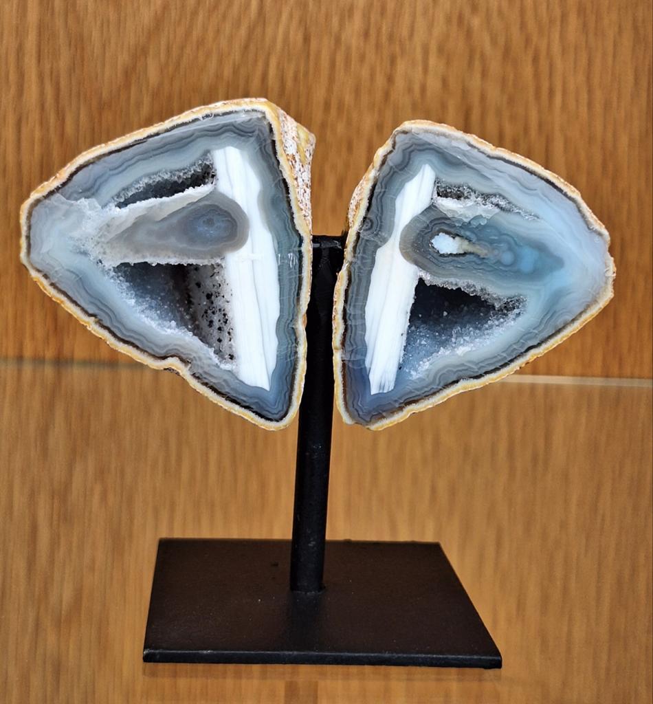 Agaat vlinder op standaard - Uniek decoratiestuk, Ophalen of Verzenden, Mineraal