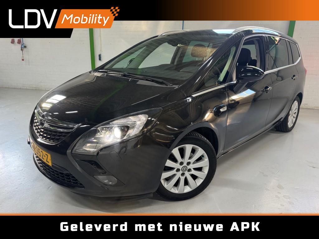 Opel ZAFIRA 1.4 COSMO / 7-persoon / Camera / Trekhaak / PDC, Auto's, Gebruikt, Euro 6, 4 cilinders, 7 stoelen