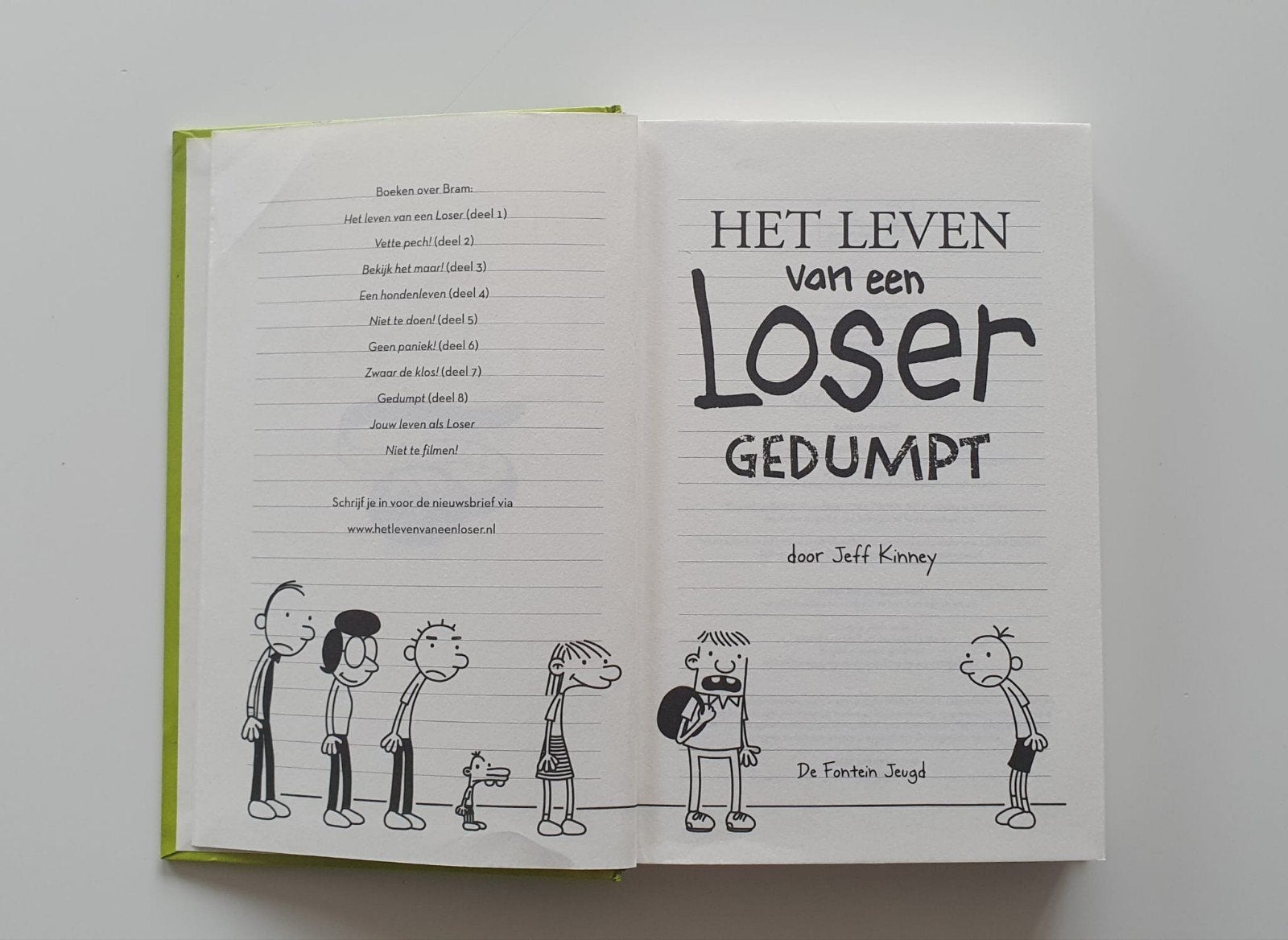 Het leven van een loser - deel 8 - Gedumpt, Boeken, Ophalen of Verzenden, Zo goed als nieuw