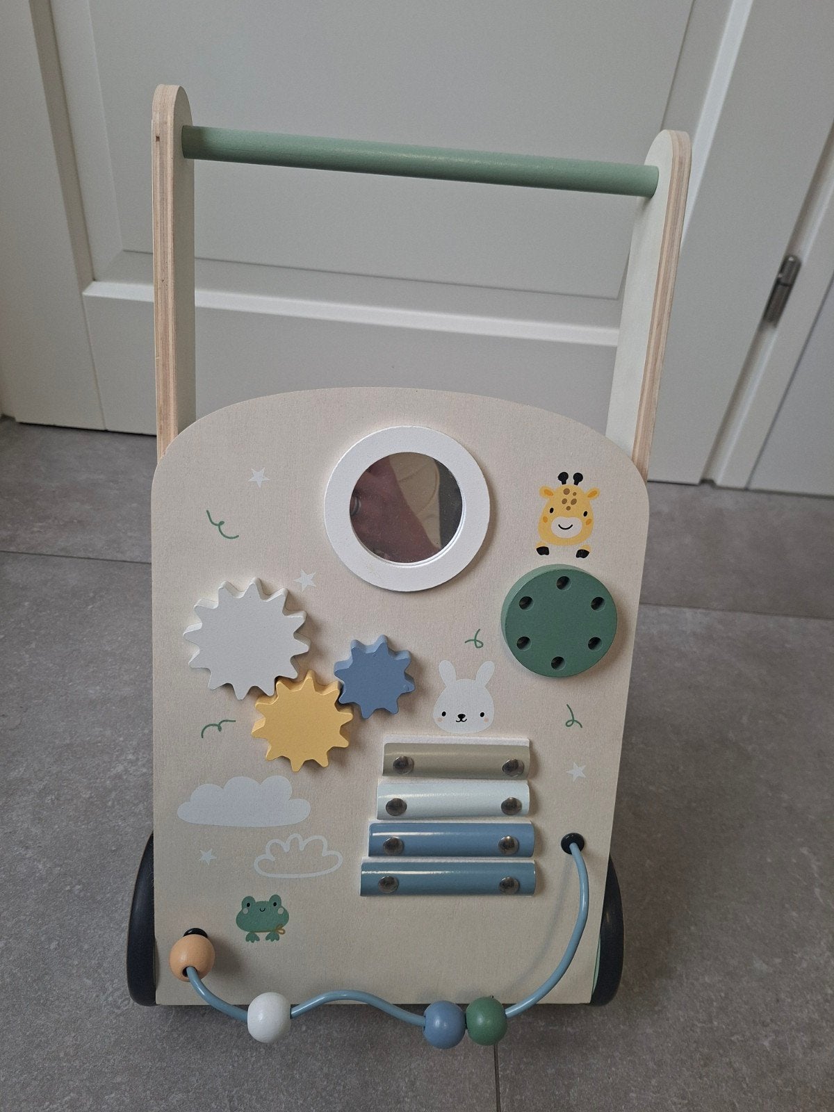 Houten loopwagen met activiteitenbord, Ophalen, Zo goed als nieuw, Overige typen
