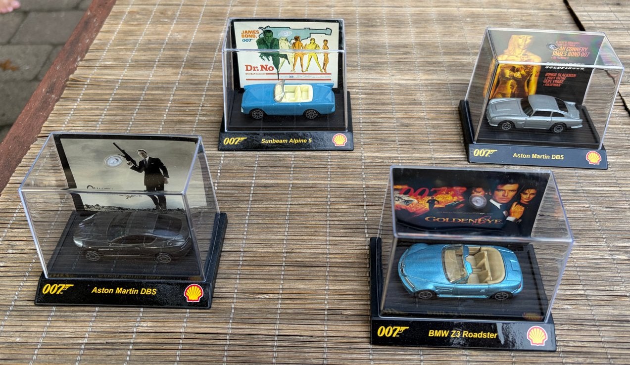 James Bond 007 Shell V-Power modelauto's - complete set, Ophalen, Nieuw, Auto, Overige merken