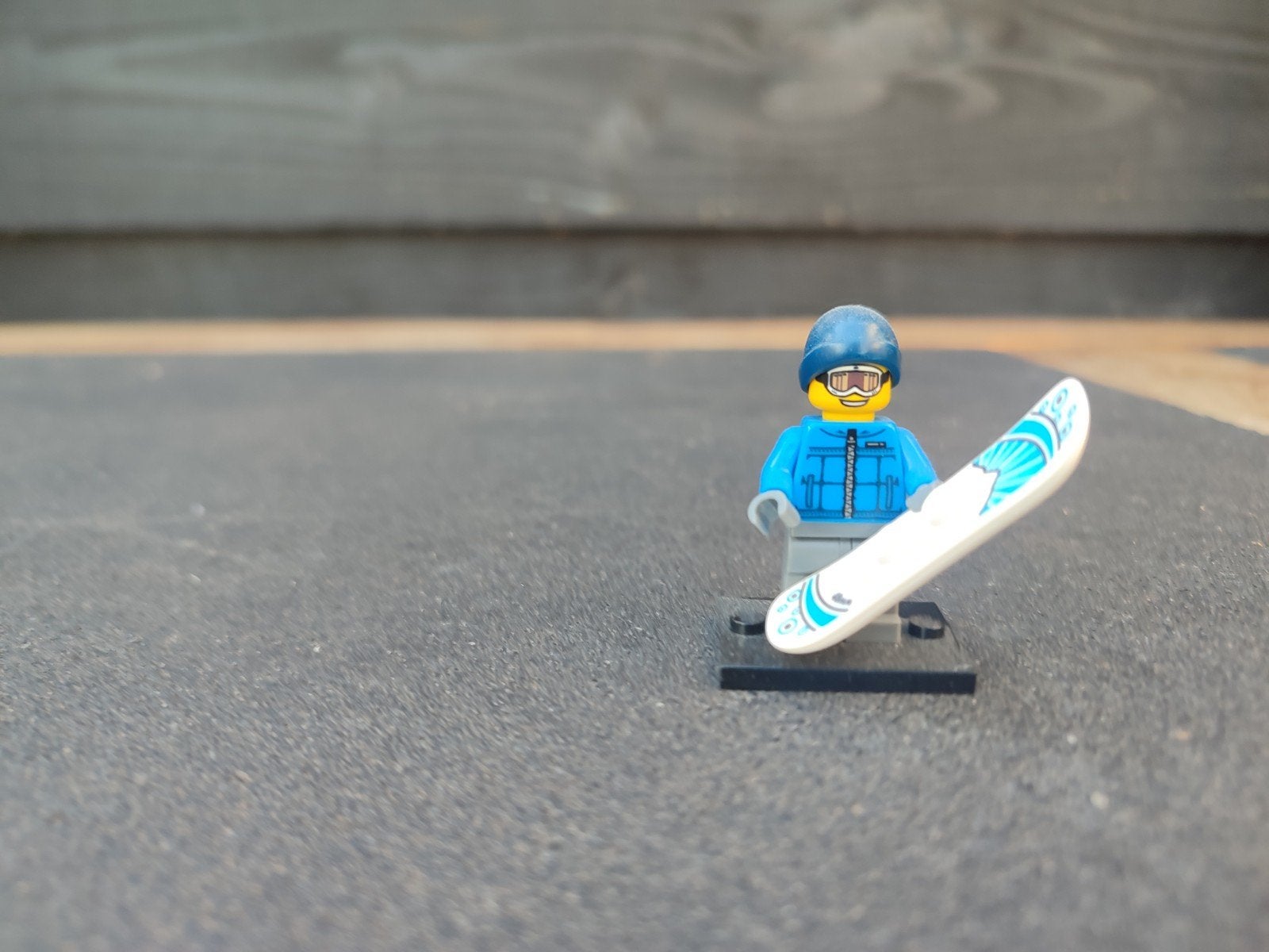 LEGO CMF series 5 - Snowboarder guy minifiguur, Ophalen of Verzenden, Zo goed als nieuw