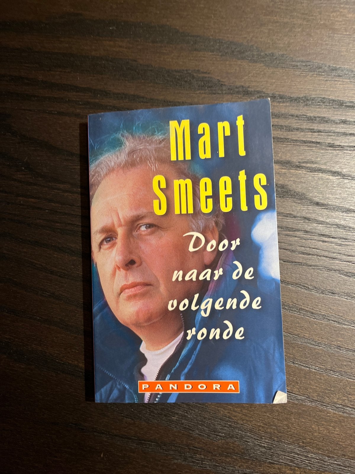 Mart Smeets - Door naar de volgende ronde, Ophalen of Verzenden, Gelezen, Nederland