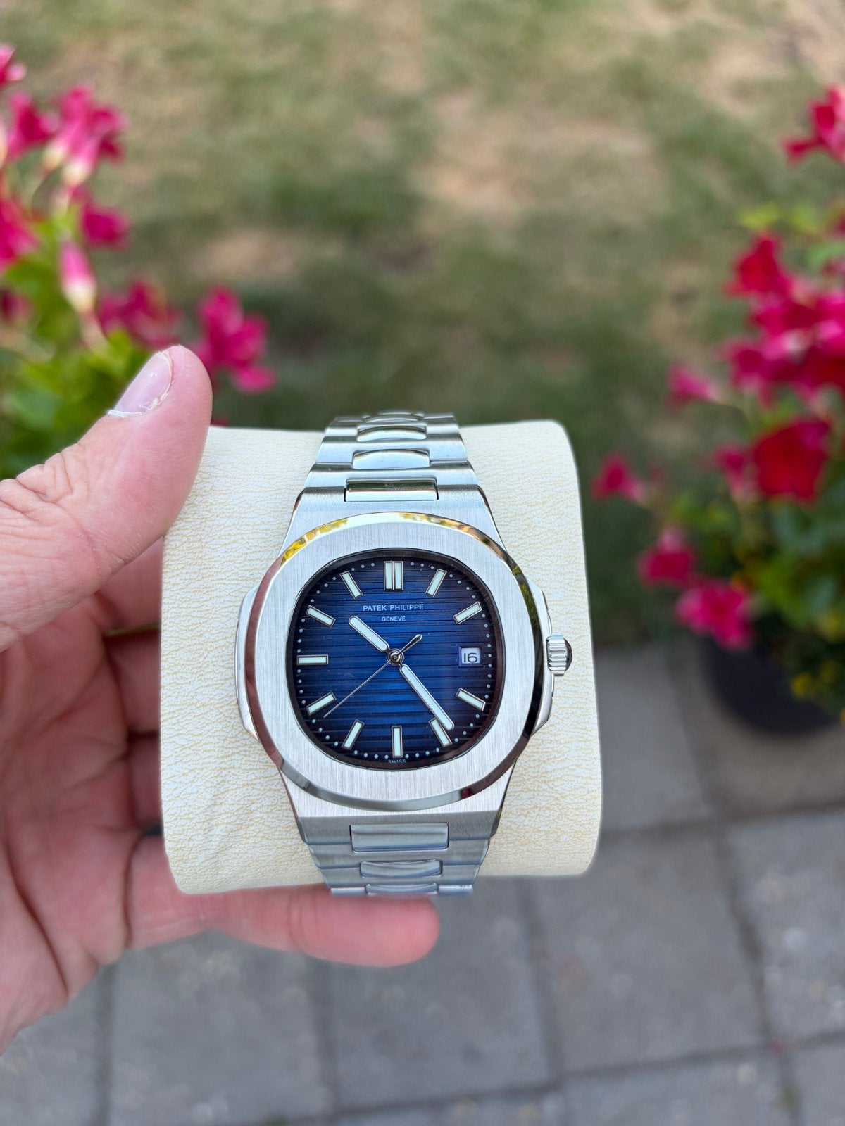 Patek Philippe Nautilus - Diverse Modellen, Waterdicht, Met, Overige merken, Gebruikt, Staal, Polshorloge