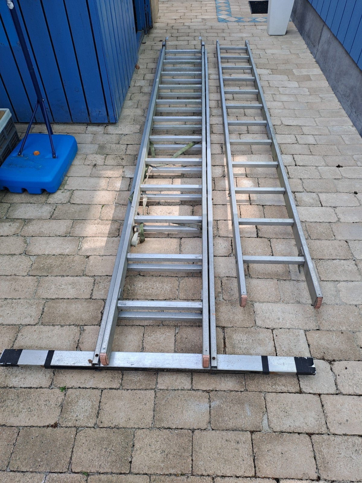 Uitschuifbare ladder tot 9 meter - Ophalen in Purmerend, Doe-het-zelf en Verbouw, Ladders en Trappen, 4 meter of meer, Ophalen