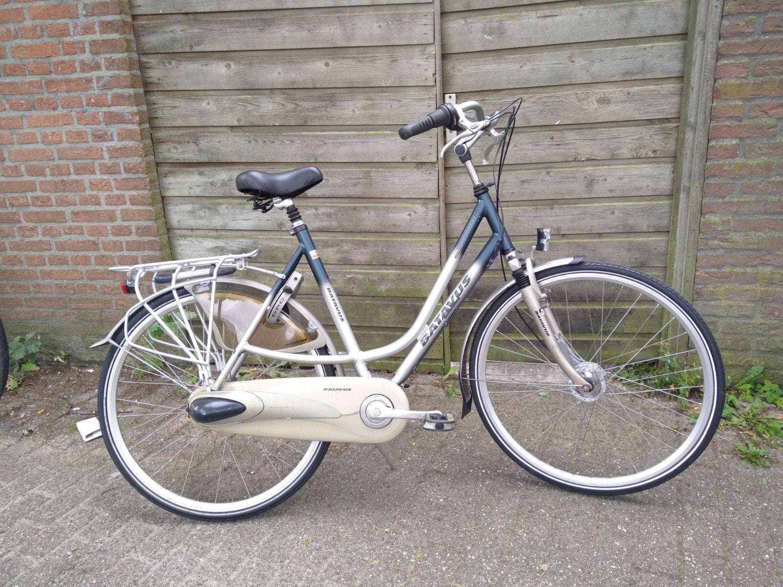 Nette Batavus Damesfiets 28 Inch 7 versnellingen Rijklaar!, Ophalen of Verzenden, Zo goed als nieuw, Dakdrager