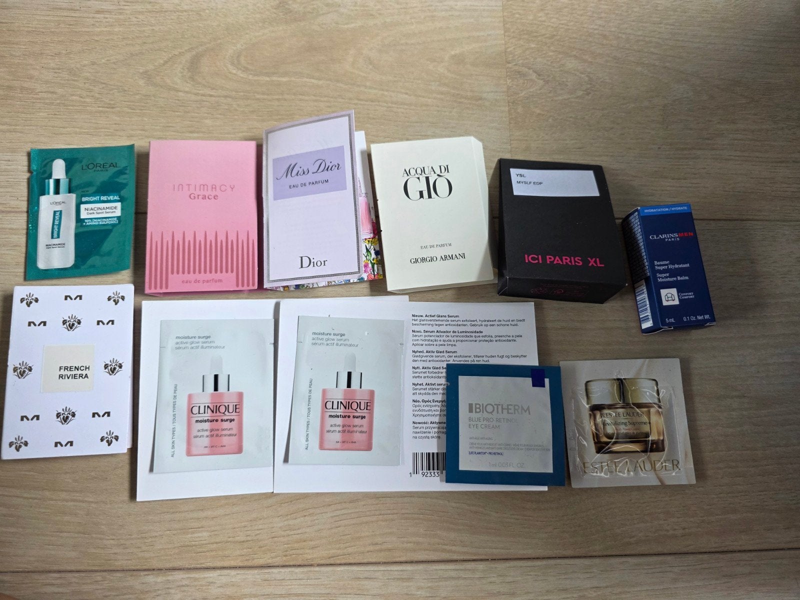 Diverse make-up en parfum samples, Ophalen of Verzenden, Nieuw