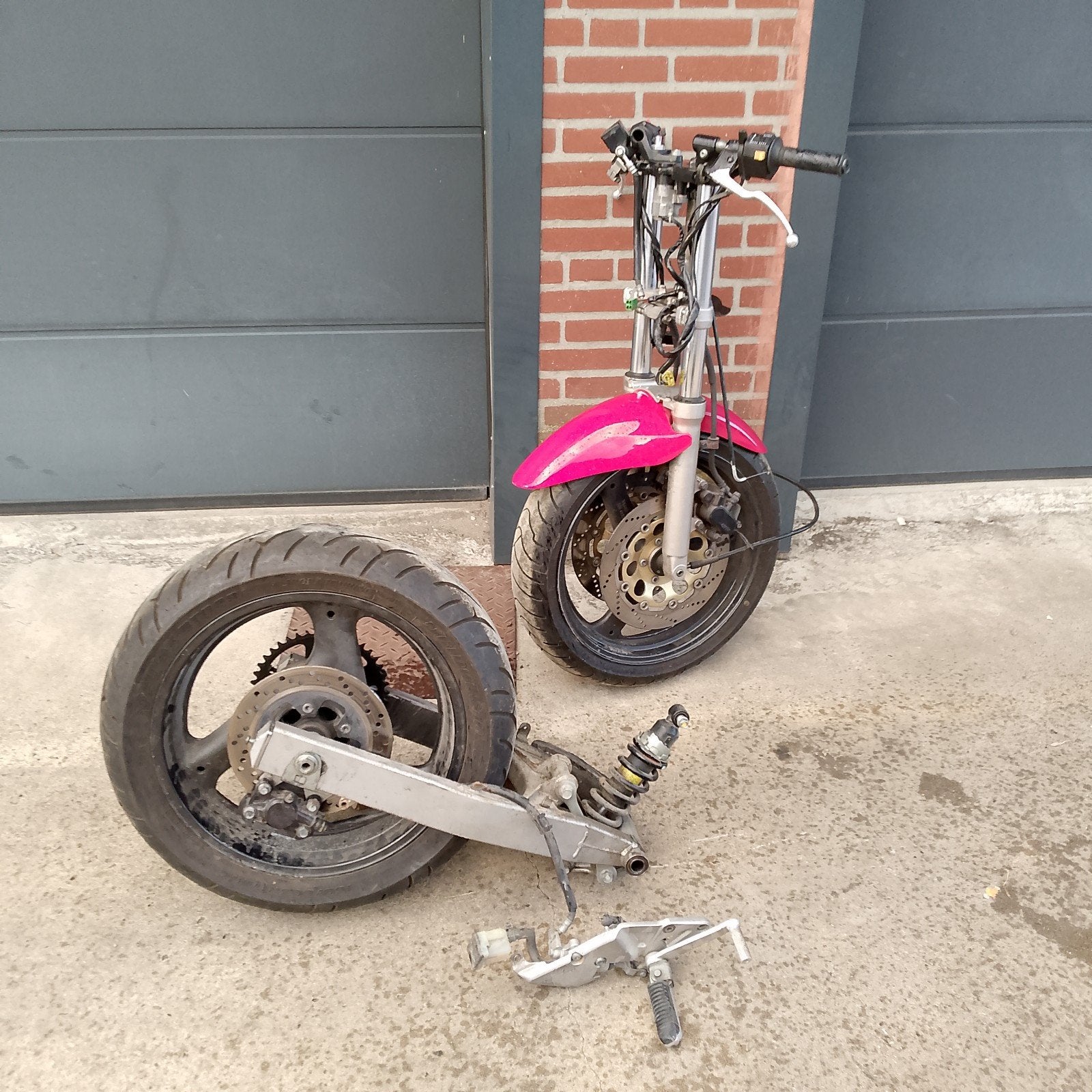 Suzuki Rf 600 r onderdelen Caferacer Naked streetfighter, Ophalen