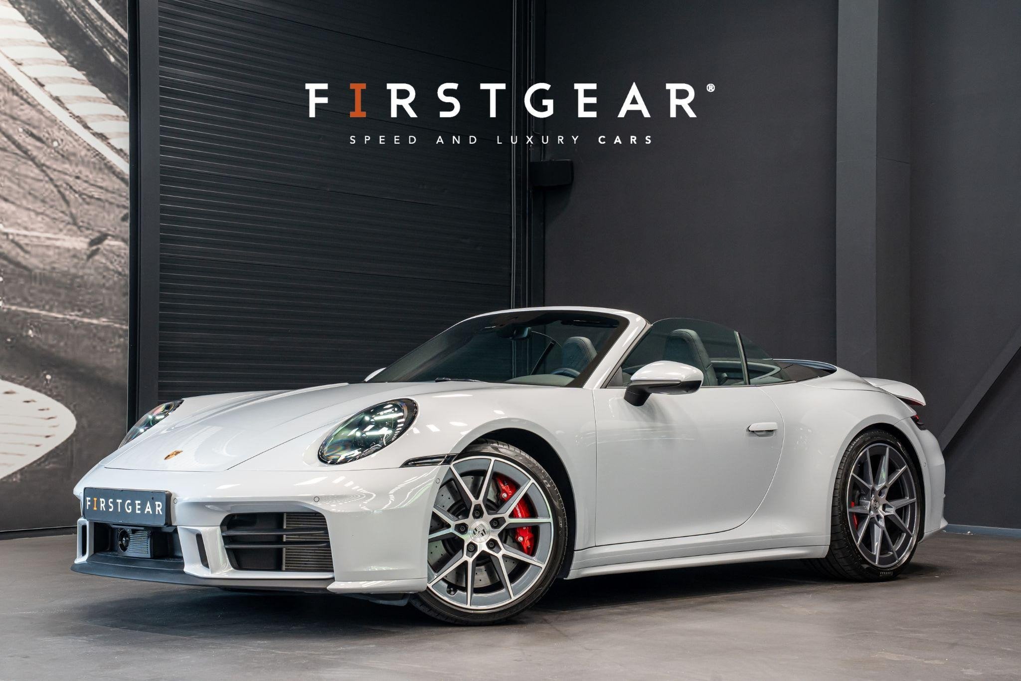 Porsche 911 Cabrio 3.0 Carrera S *FACELIFT / Sport-Design /, Automaat, Achterwielaandrijving, Gebruikt, Zwart
