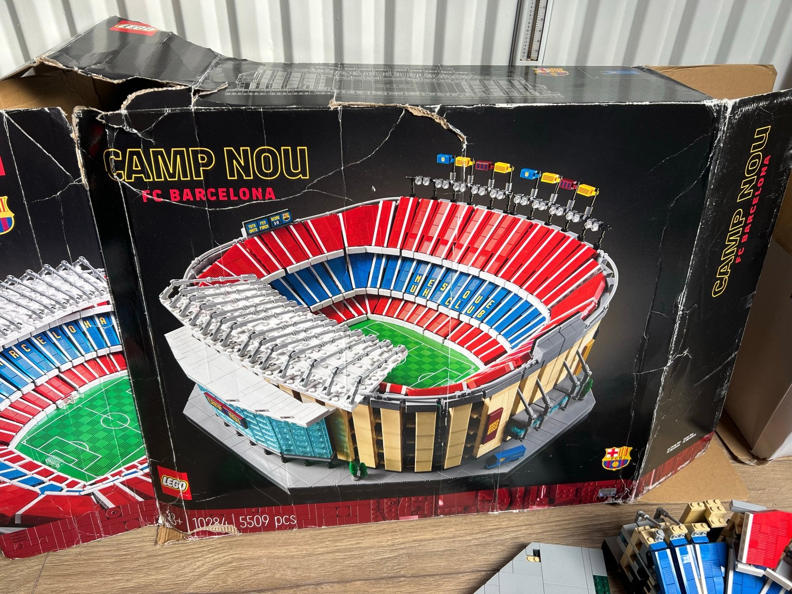 LEGO Camp Nou - FC Barcelona (10284) - Zo goed als nieuw, Ophalen of Verzenden, Zo goed als nieuw, Overige merken