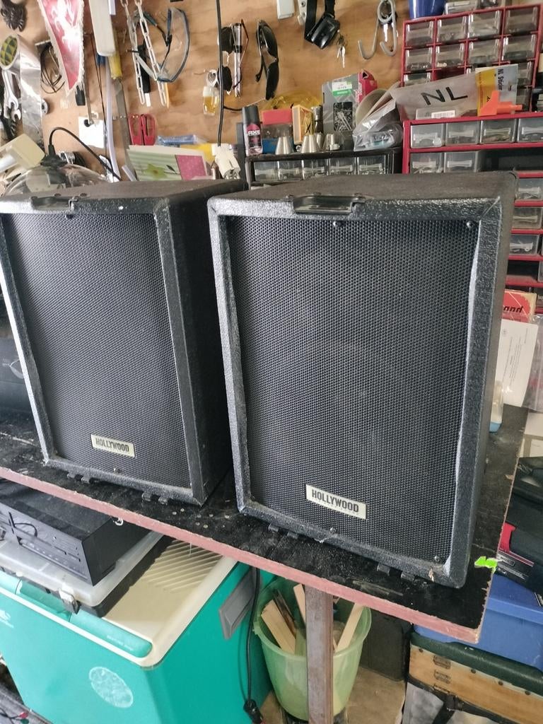 Speakers Hollywood The Star Sound., Audio, Tv en Foto, Luidsprekers, Ophalen, 120 watt of meer, Front, Rear of Stereo speakers