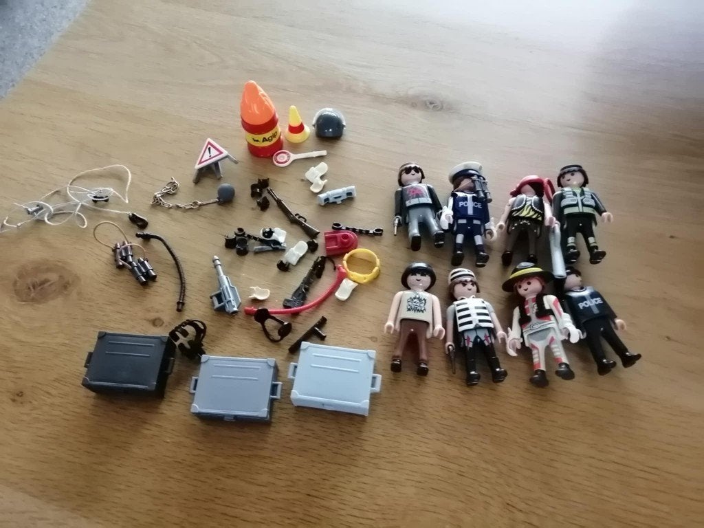 Playmobil poppetjes met los spul, Ophalen, Zo goed als nieuw
