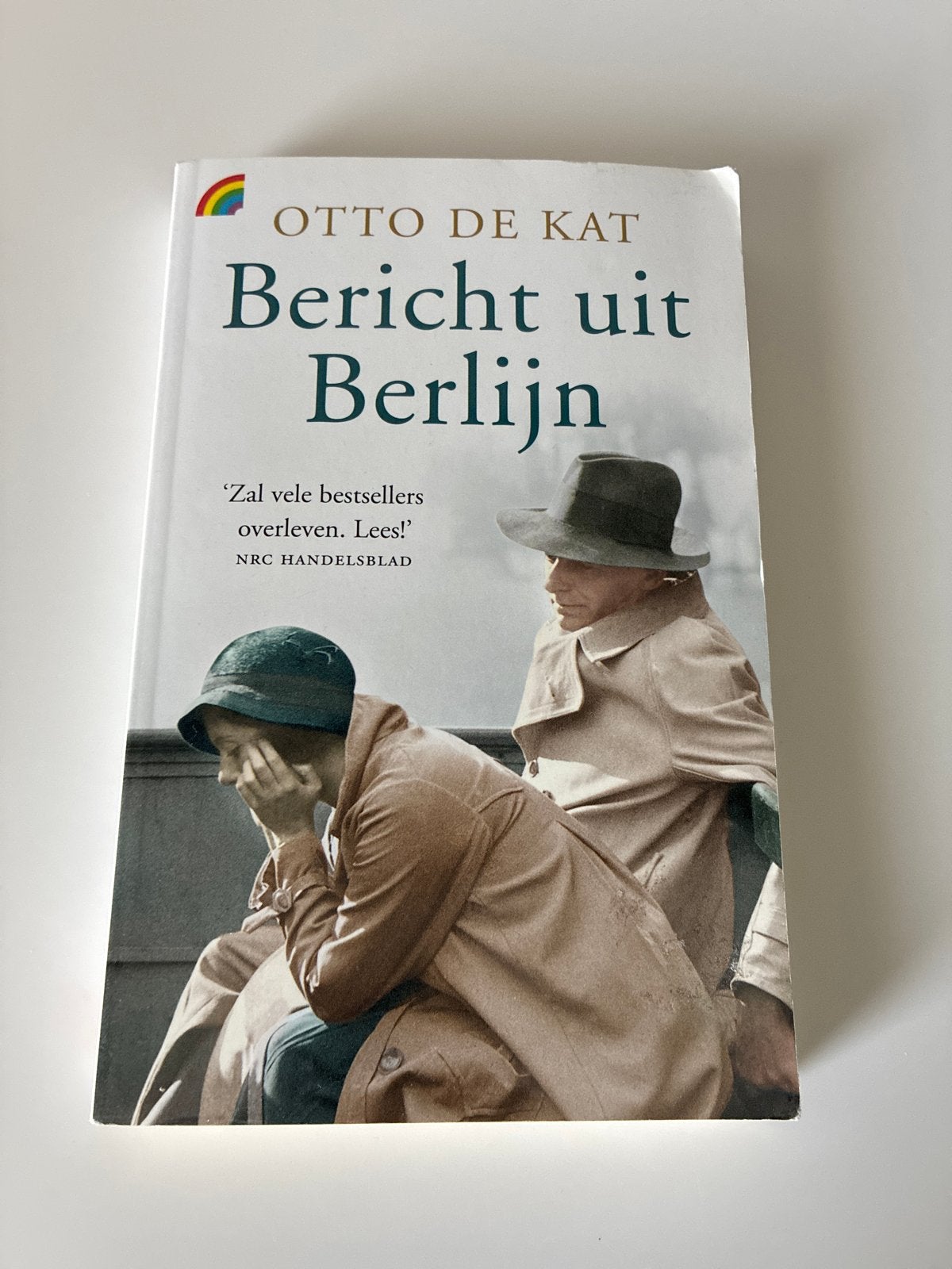 Bericht uit Berlijn - Otto de Kat (Boek), Ophalen of Verzenden, Gelezen, Nederland