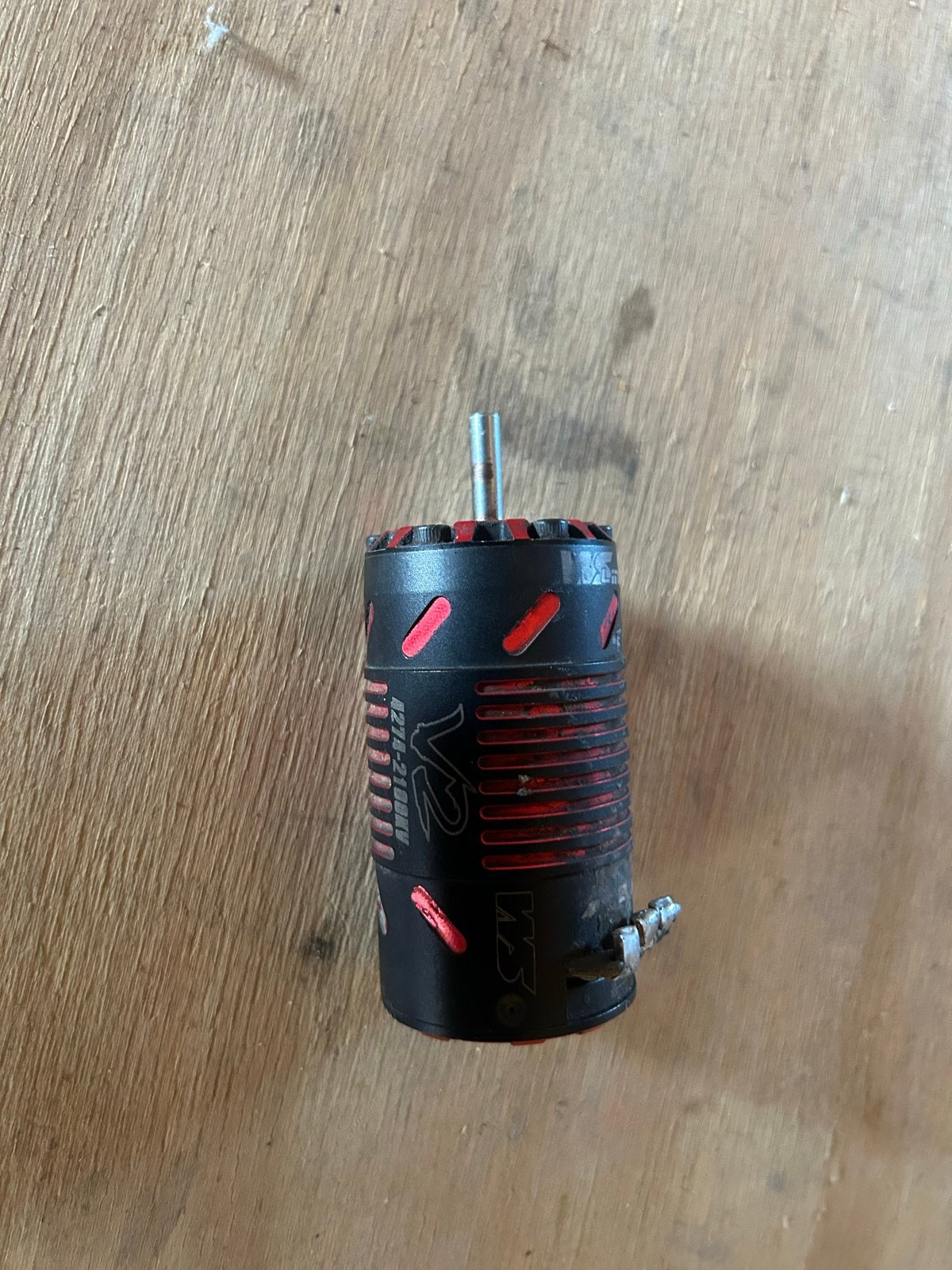 2100 kv truggy motor 74 mm, Hobby en Vrije tijd, Ophalen of Verzenden, Overige schalen, Nitro, Onderdeel