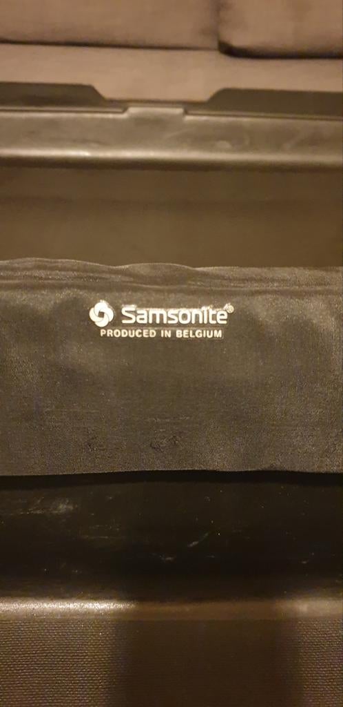 Samsonite Koffer - Gemaakt in België (70x55cm), Gebruikt, Hard kunststof, 70 cm of meer, 55 cm of meer