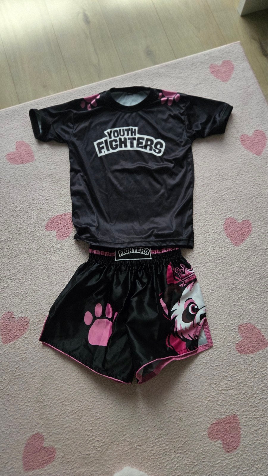 Boksset Youth Fighters shirt en Queen Panda short, Ophalen, Zo goed als nieuw, Bokshelm