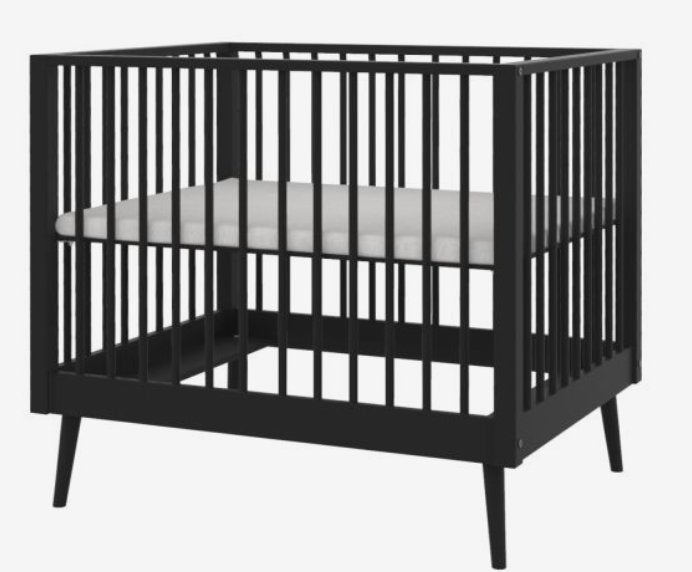 Europe baby box Evy - mat zwart., Kinderen en Baby's, Ophalen, Zo goed als nieuw, Vierkant, In hoogte verstelbaar