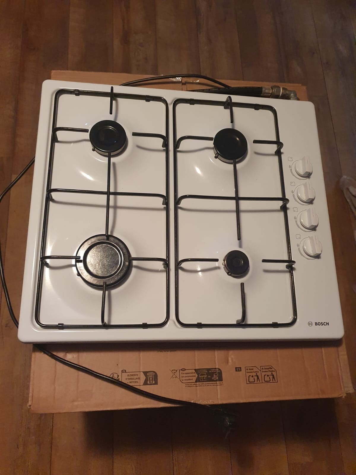 Vrijstaande Bosch gaskookplaat - in goede staat, Witgoed en Apparatuur, Kookplaten, Zo goed als nieuw, Gas, Vrijstaand, 4 kookzones