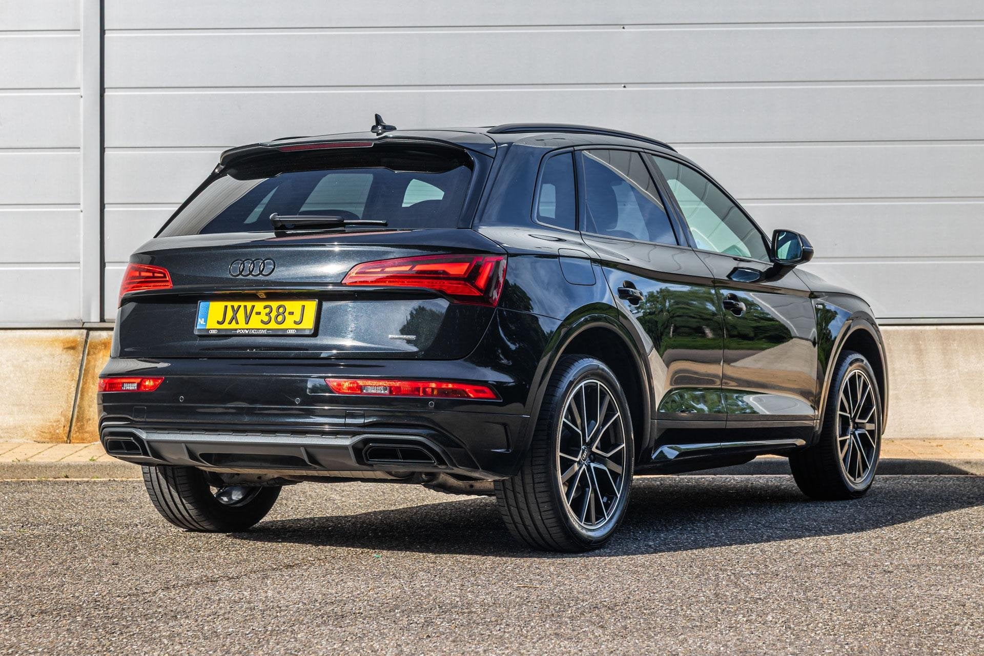 Audi Q5 50 TFSIe 299pk S edition | Panoramadak | Trekhaak |, Automaat, 14 kWh, Gebruikt, 4 cilinders