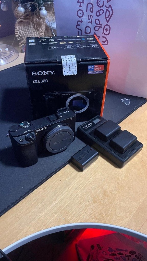 Sony Alpha A6300 systeemcamera + Sony E 16-50mm F3.5-5.6 PZ, Ophalen, Gebruikt, 24 megapixels, Sony