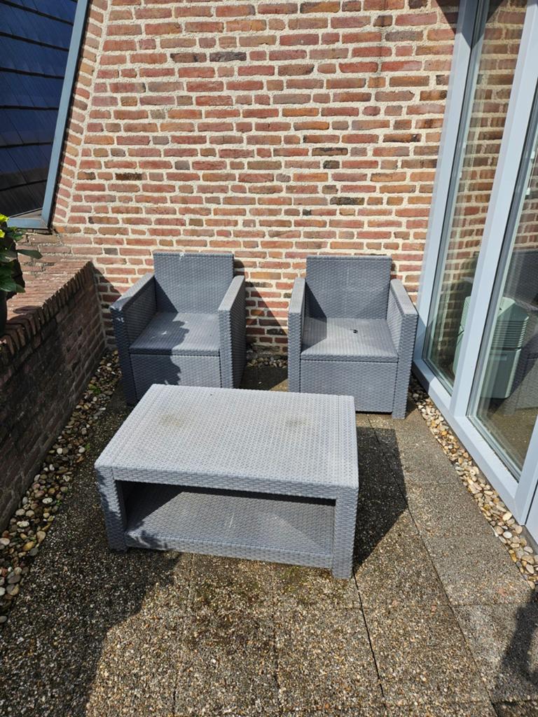 Loungeset gratis afhalen - staat in Hillegom, Ophalen, Gebruikt, Kunststof, Stoel