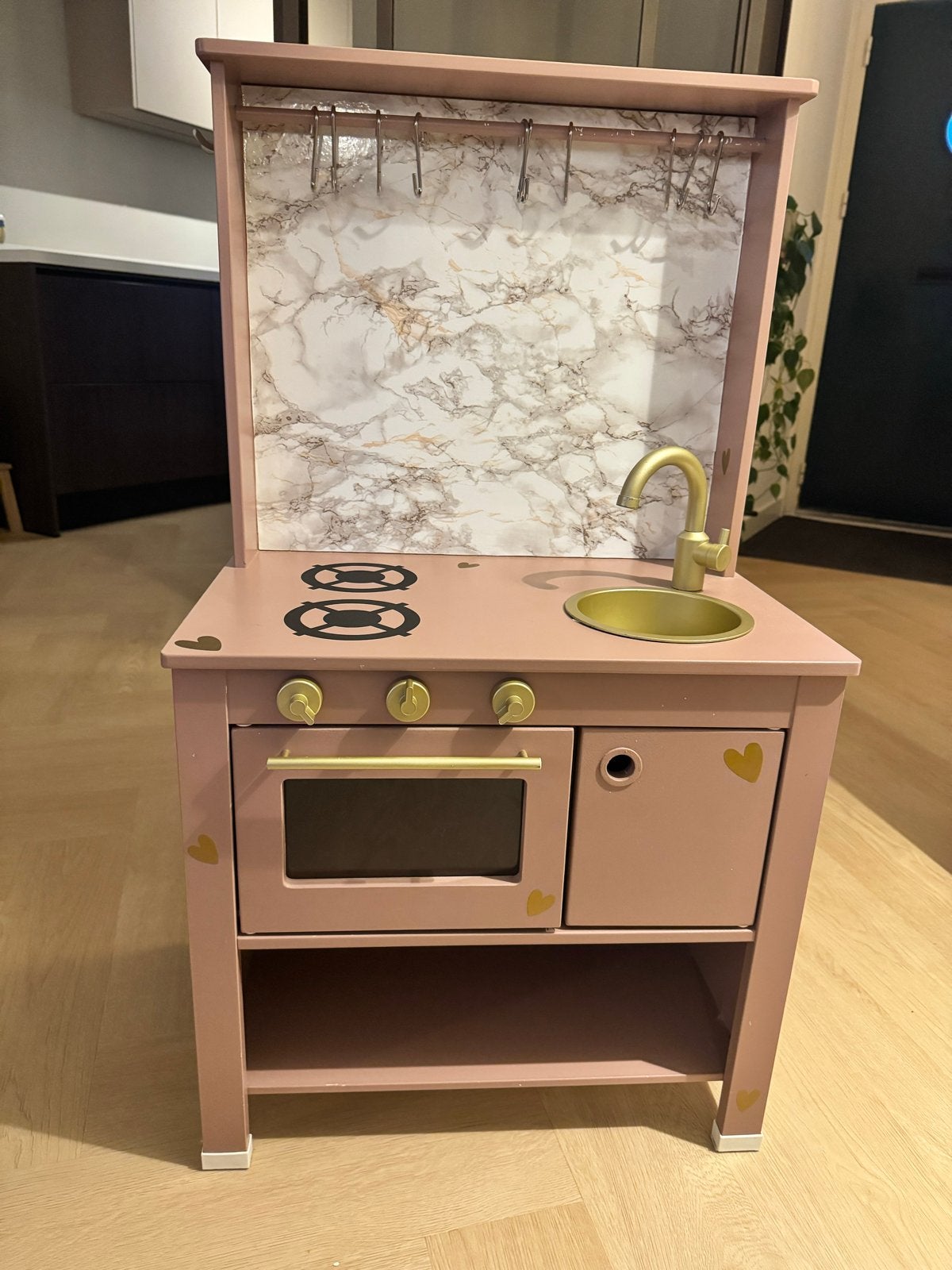 Roze houten speelgoedkeuken met gouden details, Ophalen, Gebruikt, Hout, Speelkeuken