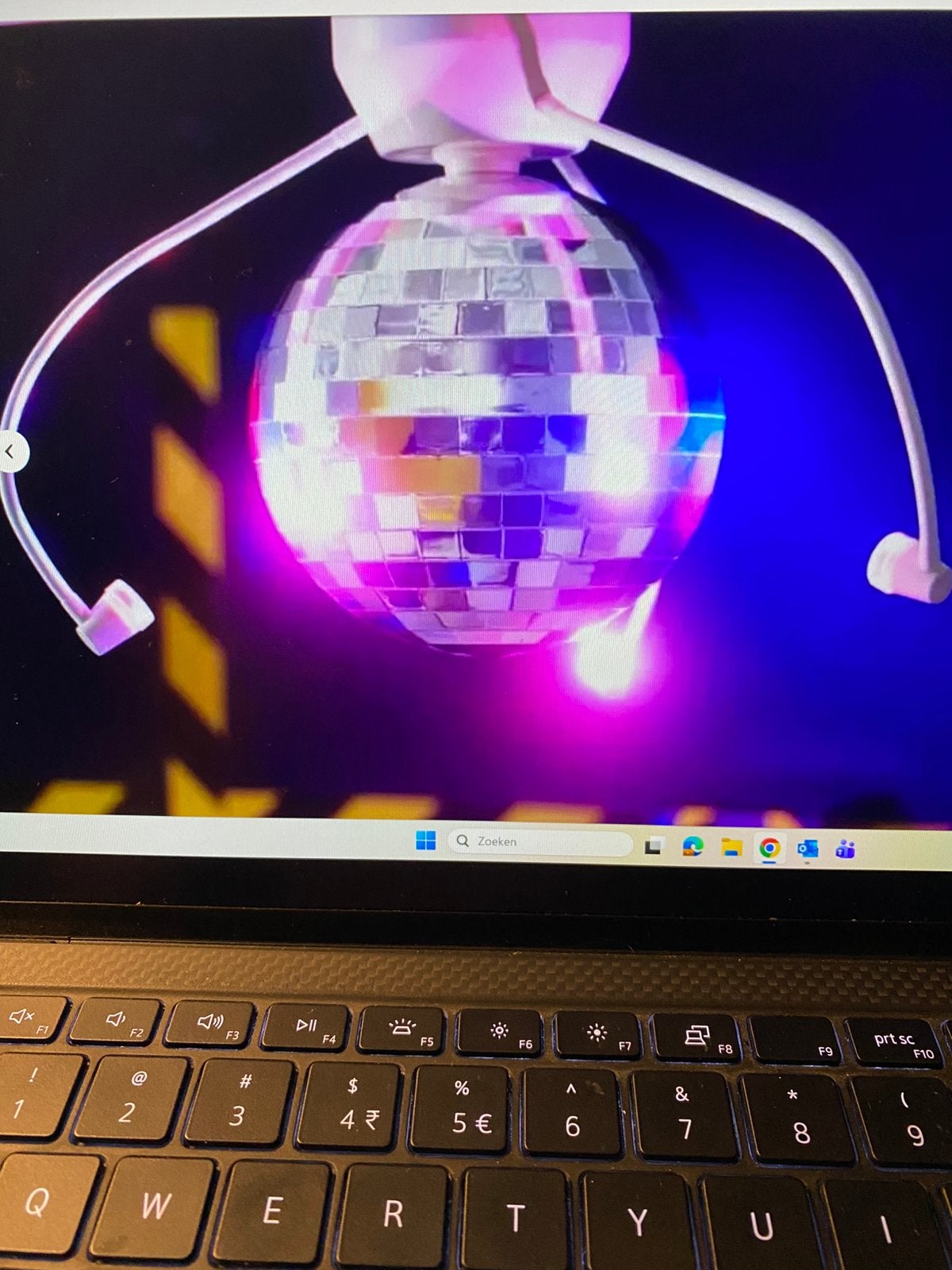 Ikea Discobal met ledverlichting, draaibaar, Met schakelaar, Wit, Kunststof, Zo goed als nieuw