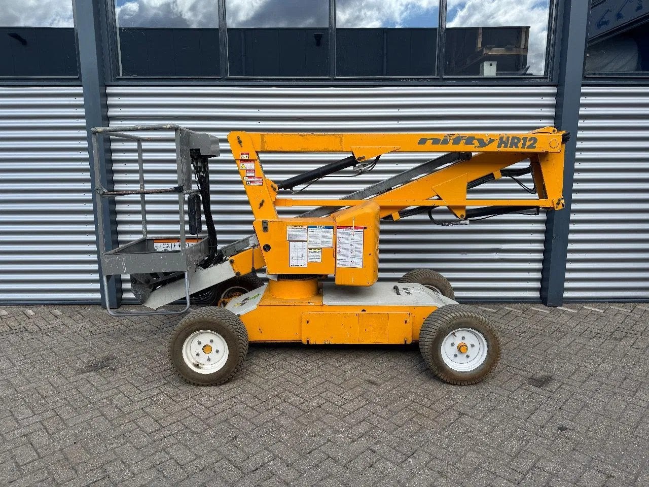 Niftylift HR12NE Hoogwerker Knikarmhoogwerker (bj 2012), Zakelijke goederen