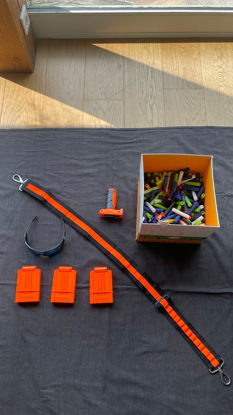 Nerf Accessoires Set: Pijltjes, Magazijnen, Riem, Bril, Grip, Ophalen of Verzenden, Gebruikt, Jongen of Meisje