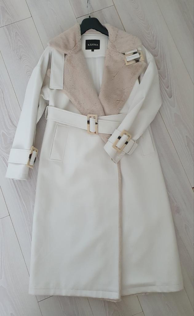 Lederlook jas in gebroken wit, Kleding | Dames, Ophalen of Verzenden, Zo goed als nieuw, Maat 38/40 (M), Beige