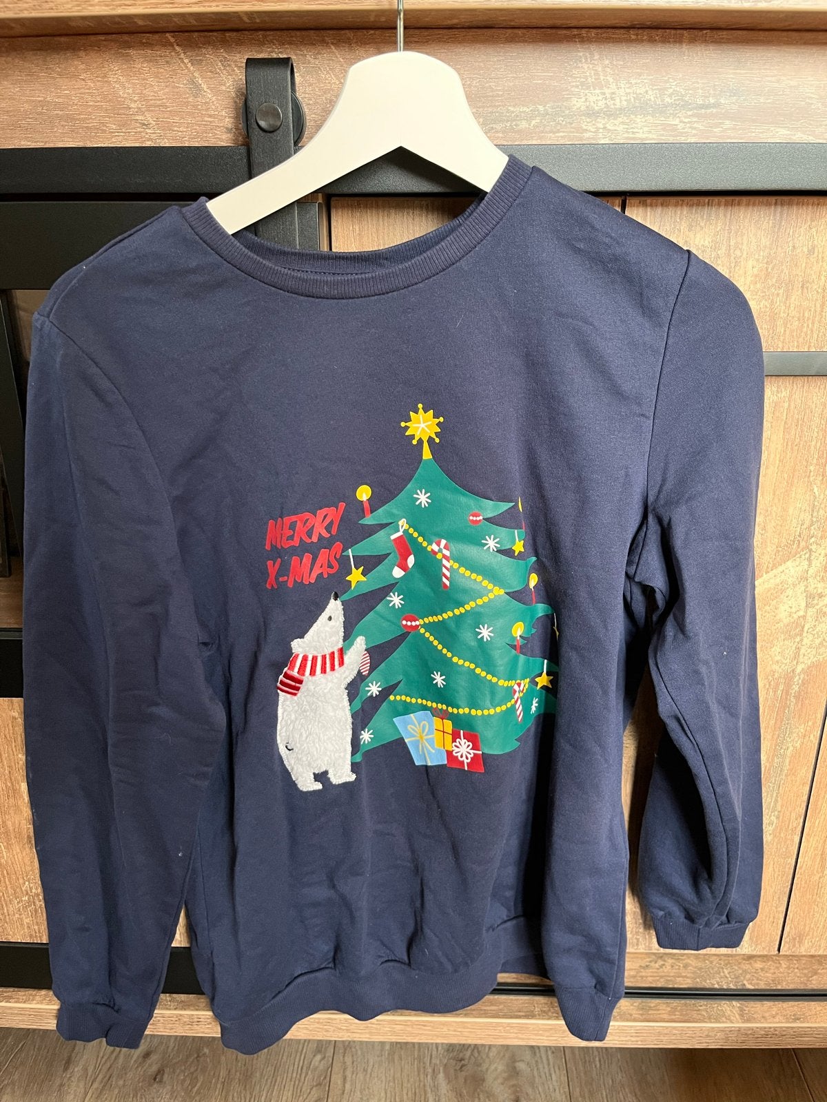 Kersttrui met ijsbeer en kerstboom - Maat S, Ophalen of Verzenden, Zo goed als nieuw, Maat 36 (S), Blauw