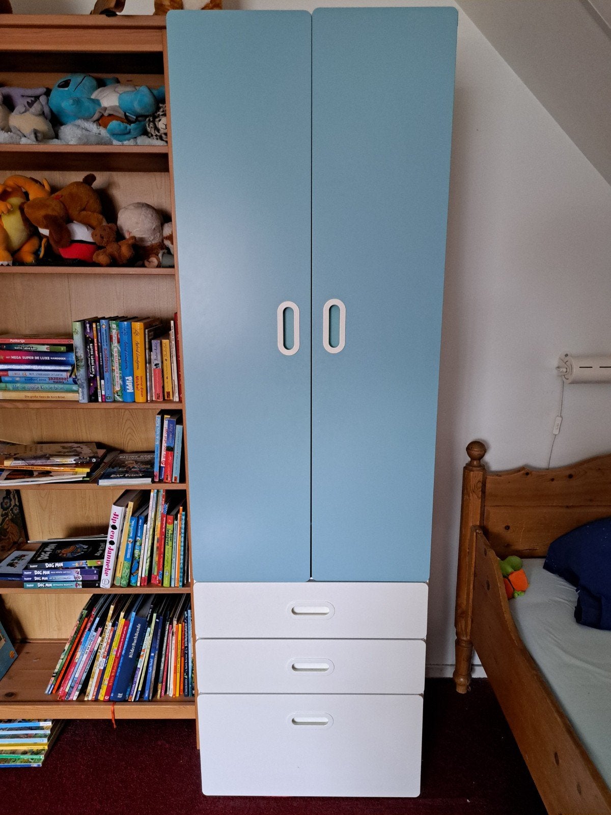 IKEA kledingkast kinderen, Kinderen en Baby's, Kinderkamer | Commodes en Kasten, Ophalen, Gebruikt, Minder dan 75 cm, 50 tot 70 cm