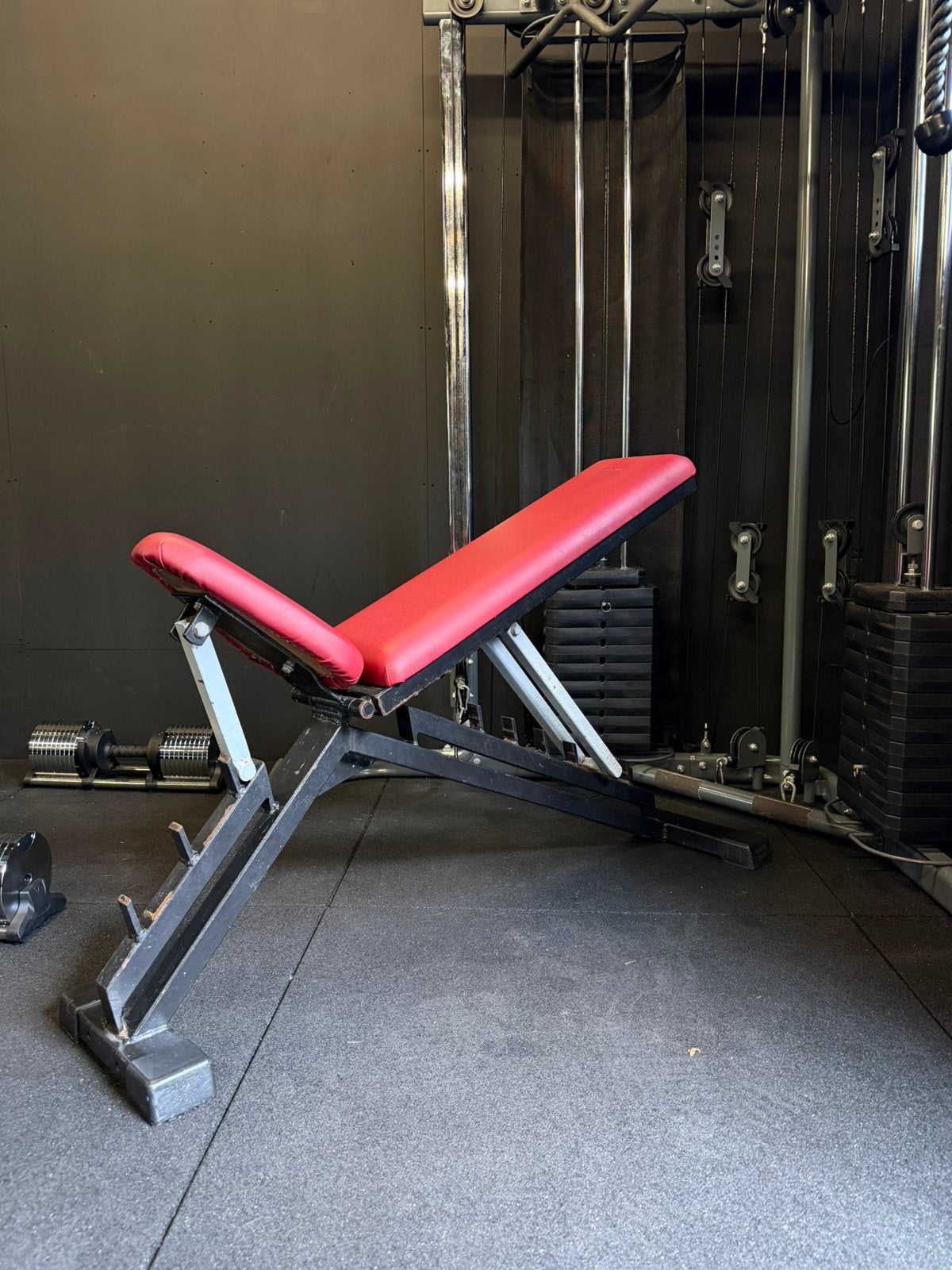 Kwalitatief verstelbaar fitnessbankje, zeer degelijk, Ophalen, Zo goed als nieuw, Fitnessbank