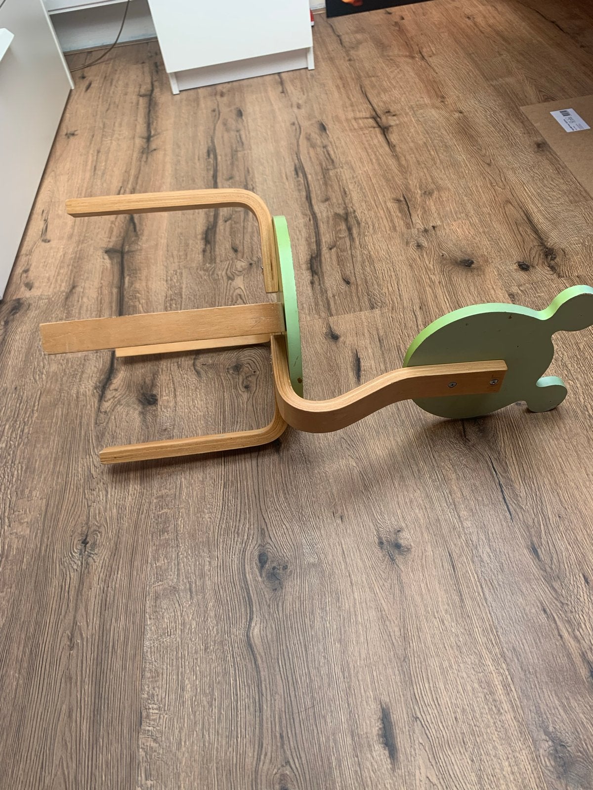 Leuke kinderstoel, servies en speelgoed set, Ophalen, Gebruikt, Jongen of Meisje