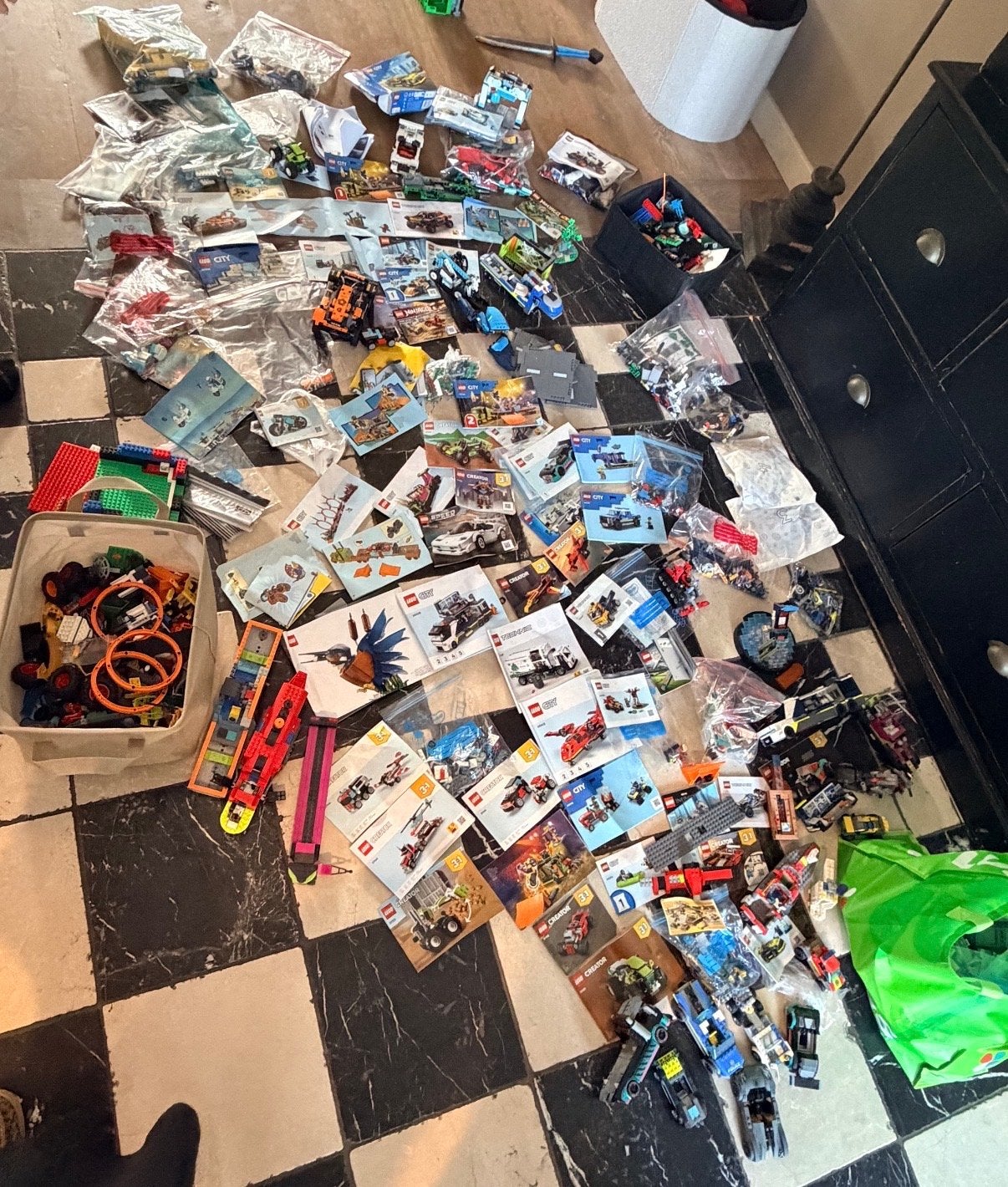 Foto 2 van Grote verzameling LEGO sets met instructieboekjes