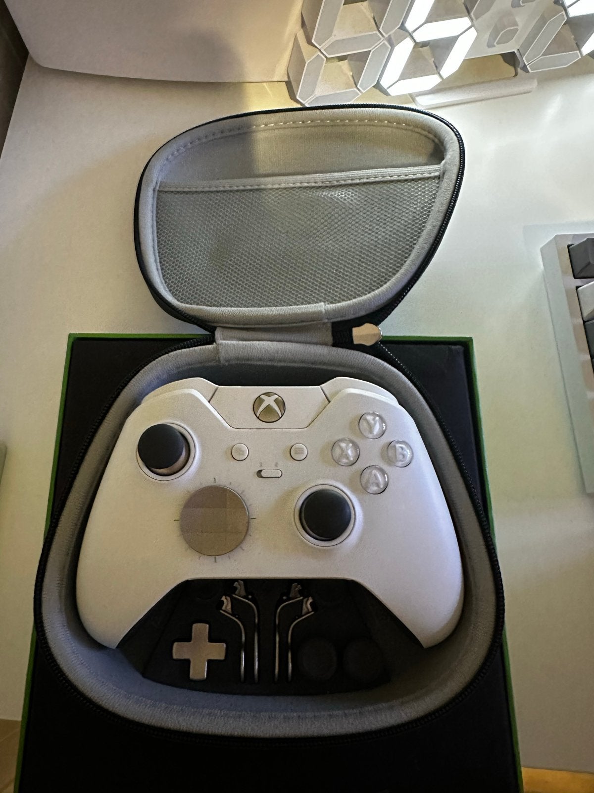 Xbox Elite Wireless Controller Series 2 - Zo goed als nieuw, Ophalen of Verzenden, Zo goed als nieuw, Xbox One, Controller
