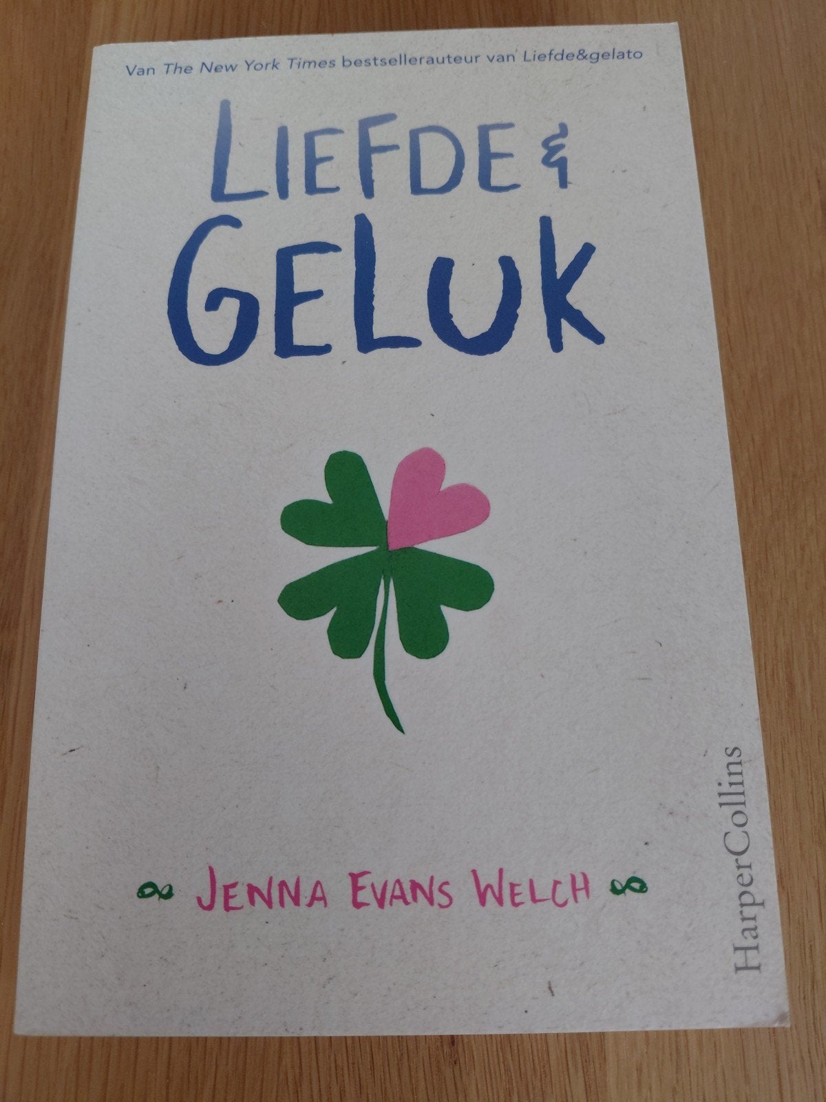 Liefde & Geluk, Jenna Evans Welch, Ophalen of Verzenden, Zo goed als nieuw, Amerika