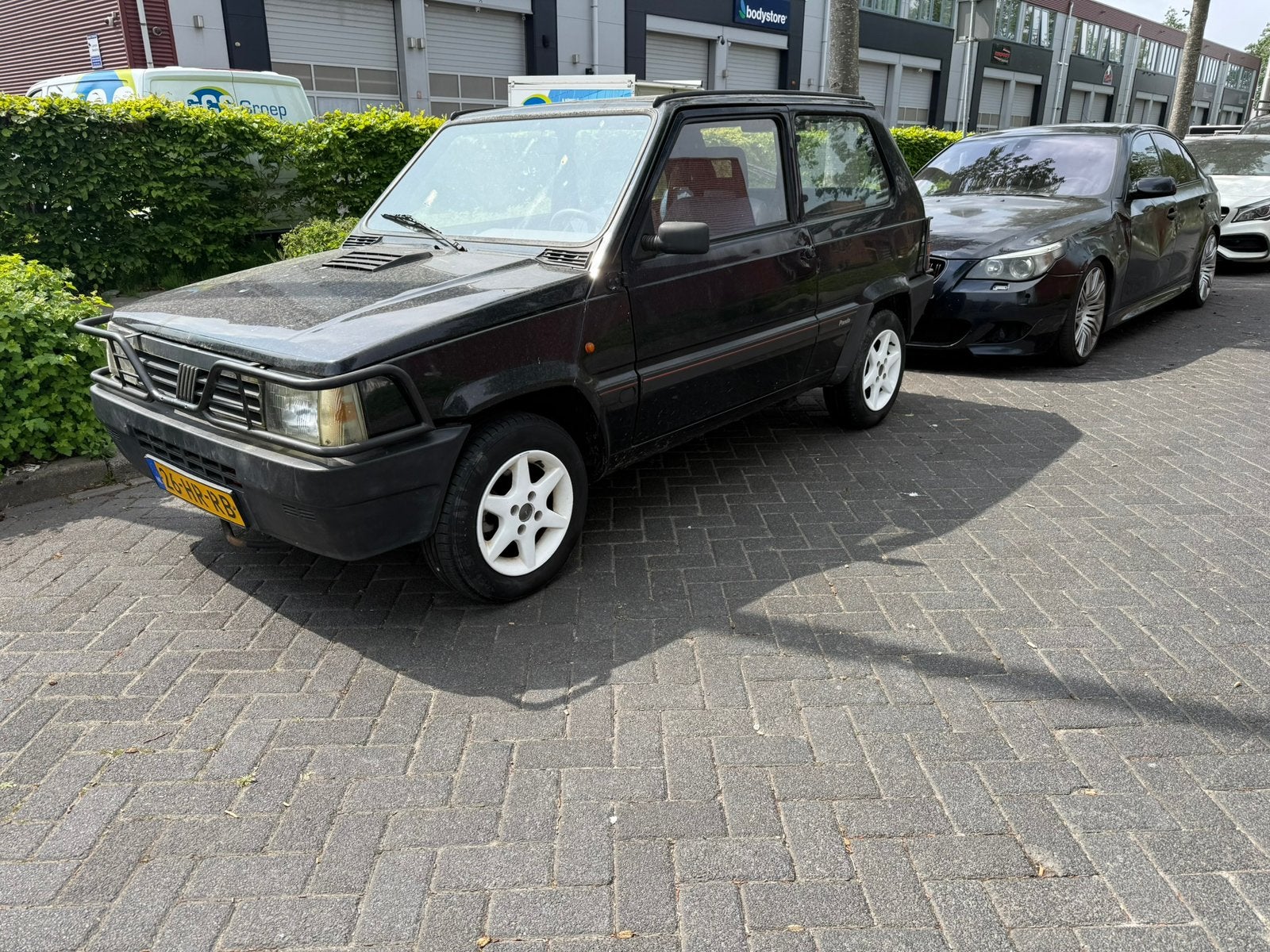Fiat Panda 1.1 2001 4x4 look, Auto's, Voorwielaandrijving, 54 pk, Zwart, Origineel Nederlands