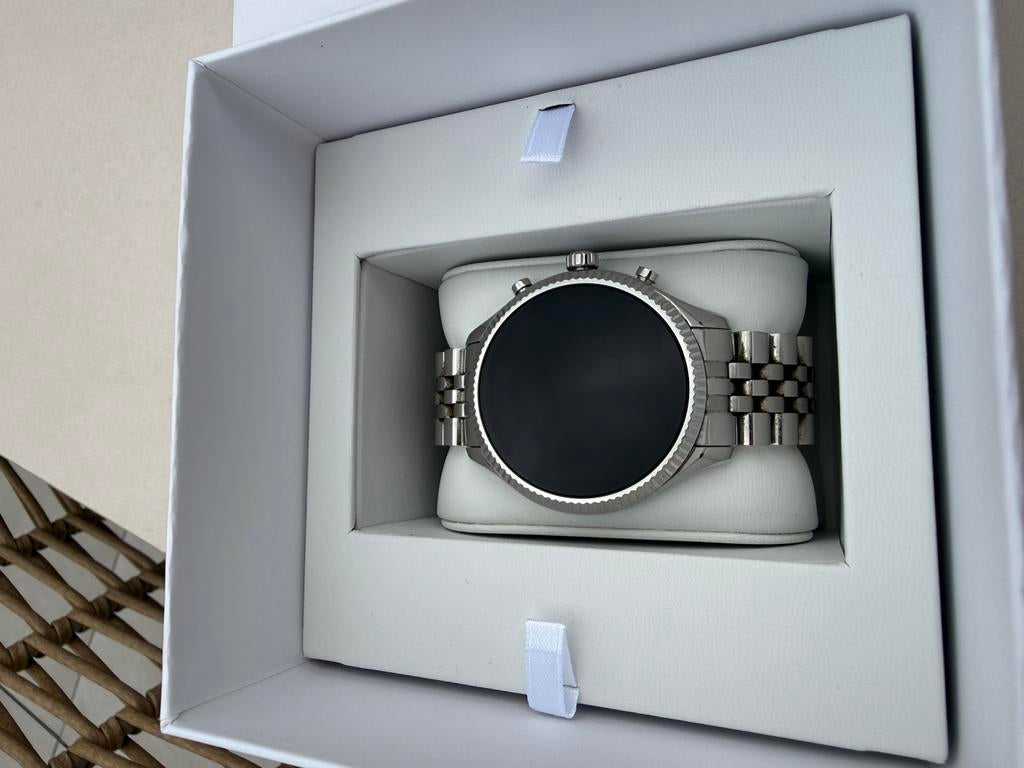 Michael kors smartwatch, Ophalen, Zo goed als nieuw, Zilver, Android