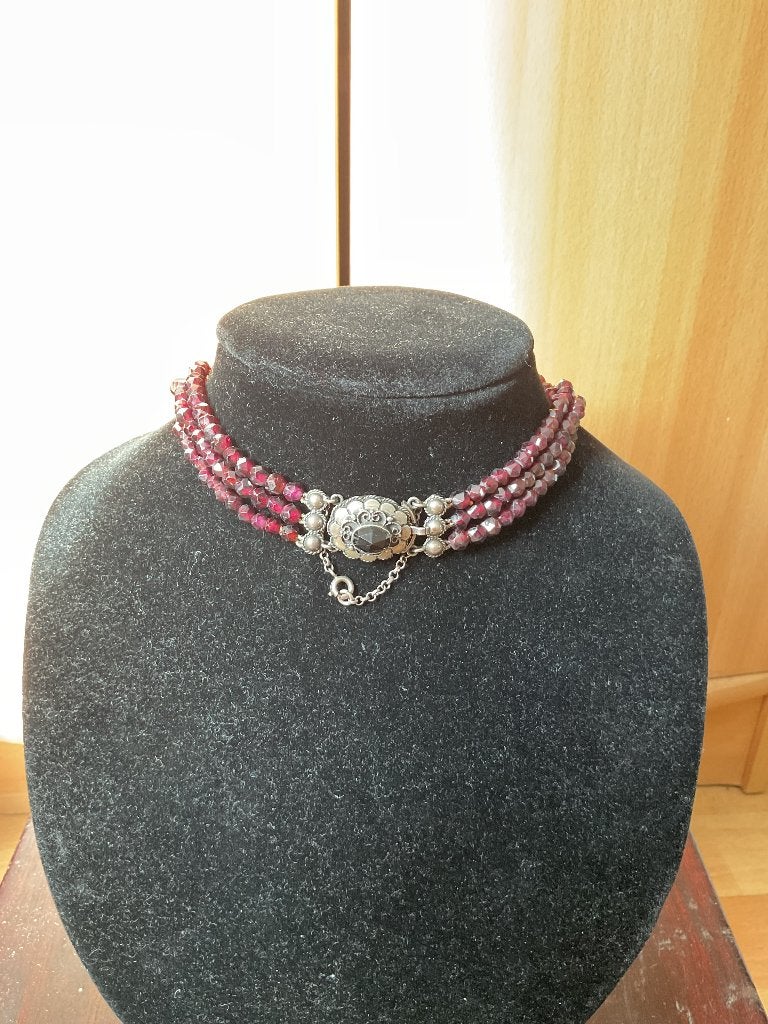 Granaat ketting, Sieraden, Tassen en Uiterlijk, Antieke sieraden, Ophalen of Verzenden, Overige materialen, Ketting